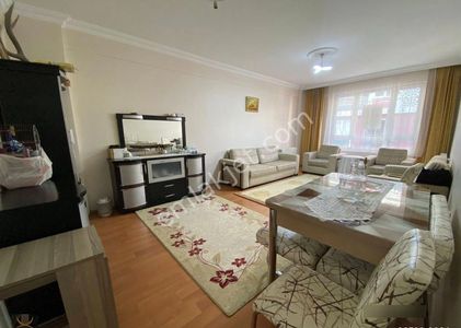 Poyraz Emlak'tan Emek Mahallesi Ertaş Caddesi Yakını 3+1 130 M² Satılık Daire