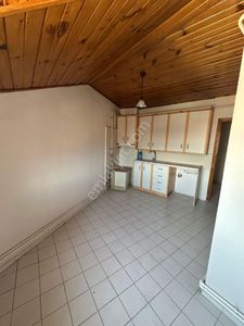 Adalet Gold Group Emlak'tan Bağlar Mahalesi'nde Merkez'de 3+1 Doğalgazlı Uygun Fiyata Kiralık Daire