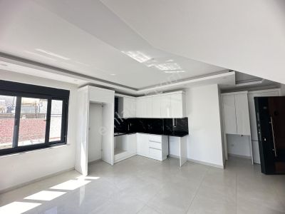 Mahmutlar Mahallesi’nde Acil Satılık Sıfır Dubleks 2+1 Daire