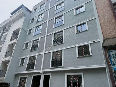 Hürriyette Çetinkaya Avm Yakını 2+1 Amerikam Mutfak 3 Kat Daire