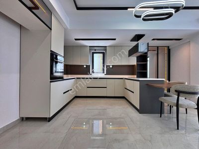 Yuvam'dan Ultra Lüks Mega Genişlik'de 3+1 Daire Fırsatı!!!!!