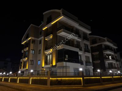 Sitede Sıfır 2+1 Giriş Kat Daire