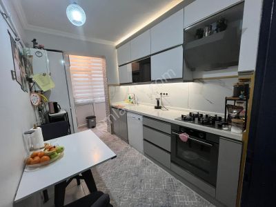 Atış Cadde Üzeri Orta Katta 3+1 Balkonlu Full Yapılı Masrafsız