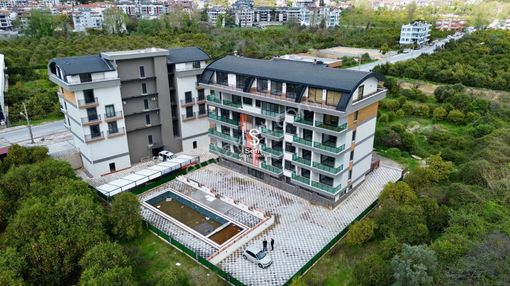 Alanya Oba'da 1+1 Aktiviteli Geniş Kiralık Daire