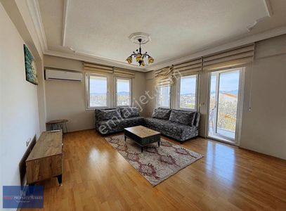 Patlangıç Mah'de Boş Veya Eşyalı 2+1 Daire