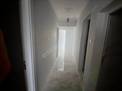Karabağlar Umut Mahallesi İçi Full Tadilatlı Sıfır Daire