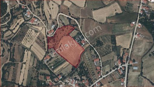 Burdur Ağlasun Kibrit Köyünde Satılık Kerpiç Ev Ve Tarla