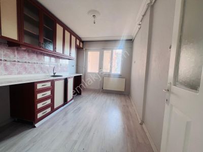 Alaybey Mahallesi Kiralık Daire 2+1 90m2 M2 5 Katlının 3 Katı Full Özellikli Petek Kombili