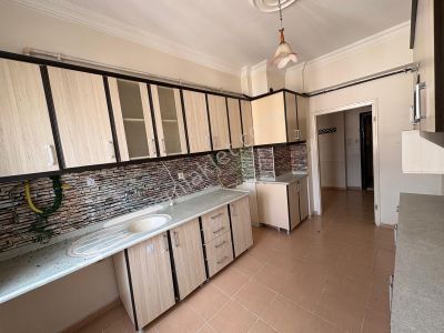 Ahi Evran Mahallesinde 3+1 Çift Balkonlu Kiralık Daire