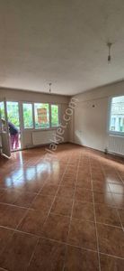 Bornova Atatürk Te 3+1 Kiralık