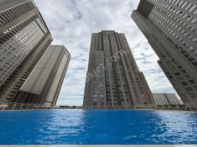 N Logo Sitesi Havuzlu + Full Konsept Acil Satılık 1+1 Daire !!!