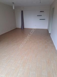 Kartal Kordonboyu’nda Merkezi Konumda Kiralık 1+1 Ofis