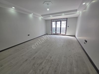 Bahçelievler Yayla Merkez Yakını Sıfır Binada 3+1 Satılık Daire