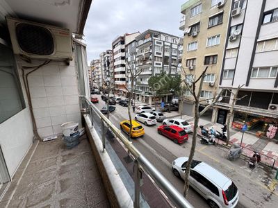 Startkey Platin'den Cumartesi Pazar Yeri Yanıcadde Üstü Kiralık Geniş Arakat