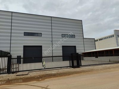 Saray Mahallesinde Vinçli Kiralık Fabrika