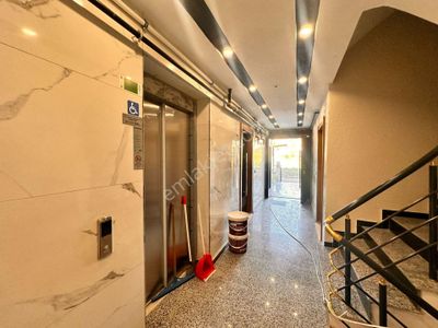 Büyükçekmece Celaliyede Satılık Bahçeli Giriş Kat