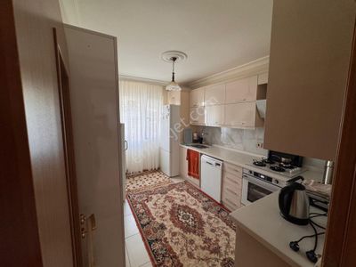 Bilgen Vatan'dan 23 Nisan Genç Bina Cadde Yakını Asansörlü 3+1 Ara Kat 140 M2 Satılık Daire