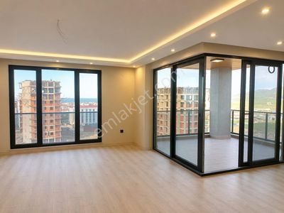 Karşıyaka Mahallesi Nova Park’ta Satılık 3+1 | Manzaralı | Lüks Site Dairesi