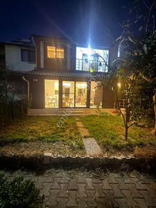 İzmir Dikili Salihleraltında Full Lüks Satılık Villa