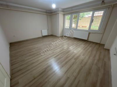Asilden Basın Sitesinde 2+1 Bahçeli Bakımlı Otoparklı Daire