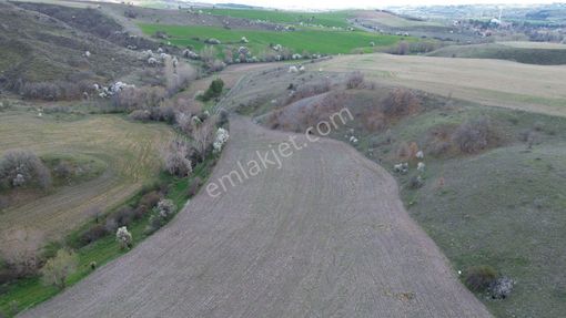 Sahibinden Kazan Akçaören'de Yola Cepheli, Su Yanında 5.000 M² Tek Tapu