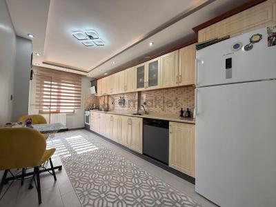 ✨🔶altınkum'da Muhteşem Genişlikte Arakat Yüksek Kredili Şık 3+1 Daire