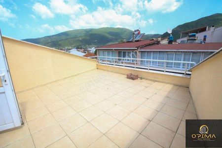 Opima Emlak'tan Ocaklar Mahallesinde Fırsat Satılık 4+1 Dublex Daire