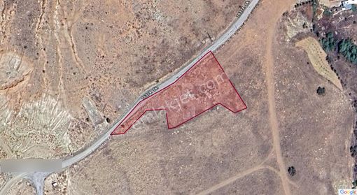 Sulutas Mahallesin De Fiyatı Cazip Acil Satılık Arazi