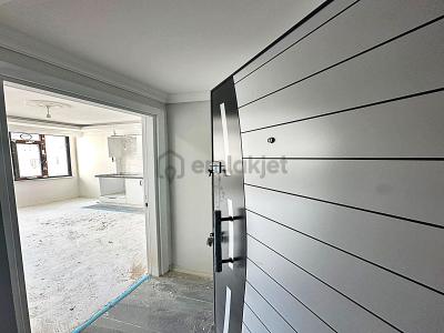 Cadde34 Yapı'dan Fatih Kızılelma Caddesine 2 Dk Sıfır 2+1 Satılık Arakat Daire!!!