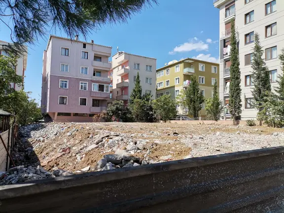 Sahibinden İstanbul Kartal Atalarda Topraktan Hisseli Satılık Daire. 2