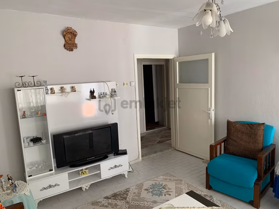 Söke Konak Mahallesi'nde Satılık 3+1 Merkezi Daire 1