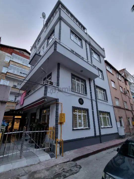 Mia'dan İlkadım Merkezde Kira Getirili Satılık Komple Bina 1