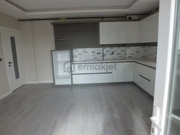 Karaman Larende Mahallesi 2.kat 165 M2 3+1 Satılık Sıfır Daire 2