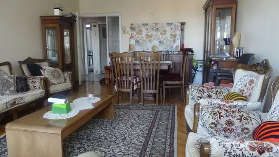 Cebeci , Merkezde Boş Acil Satılık ,yapılı ,bağımsız ,üst Kat 1