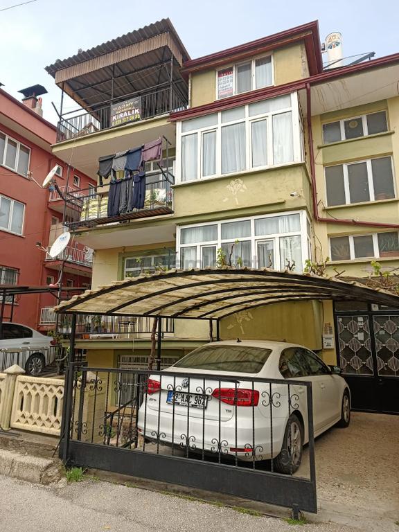 Bağlar Mahallesinde Esyalı Kiralık Daire 1