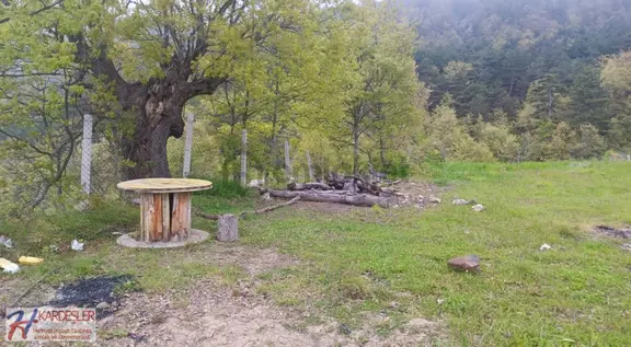 Resmi Yola Cephe Etrafı Çevrili Manzaralı Yatırımlık Arazi 2