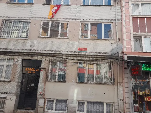 Kocamustafapaşa Sümbülefendı Hacıkadın Cad 2+1 Çıftcephe 80 Mt Kiralık Daire 1