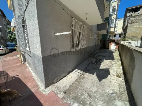 Furkan Emlak’tan Yenidoğan Mah 2+1 110m2 Doğalgazlı Masrafsız Kiralık Fırsat Daire 1