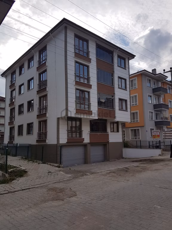 Sahibinden Merkezde, 2+1 (ayrı Mutfak), Kiralık Daire 2