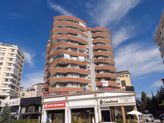 Çukuramda 6.katta , 4+1, Kombili, Manzaralı, Kapalı Garajlı...... 1