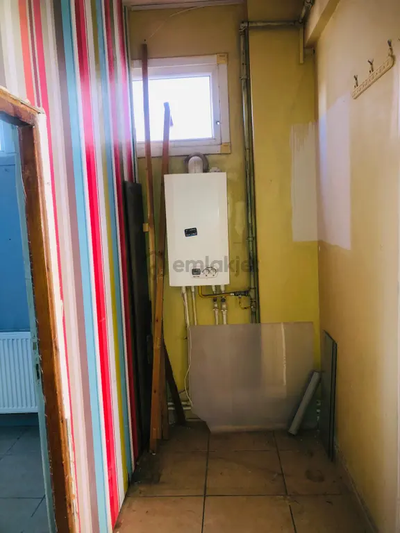 Sultanbeyli Mimarsinan Caddesinde 200m2 Kiralık Dükkan 2