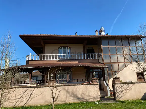 Sahibinden Sakarya/akyazı Acil Satılık 4+1 Villa Ve İmarlı Arsa Toplam 4001 Metrekare 1