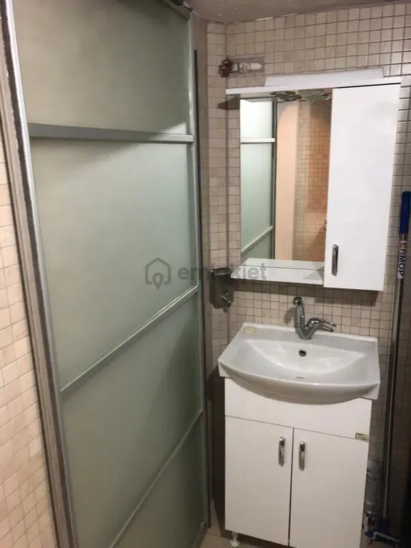 Hisar İş Hanında Satılık 2+1 Büro 2