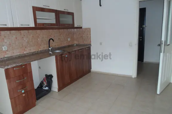 Egeturemlaktan Narlideren Dağ Ve Denizmanzaralı Site İçi .kiralık.3+1.daire 2