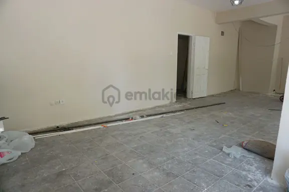 Yakakentte Kiralık Dükkan 50 M2 Wc Li Çiğli Serkan Dan 2