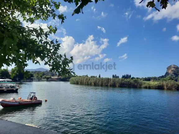 Köyceğiz Çandır Dalyan Kanalına Sıfır 3 000m2 Arazi Satılık 1