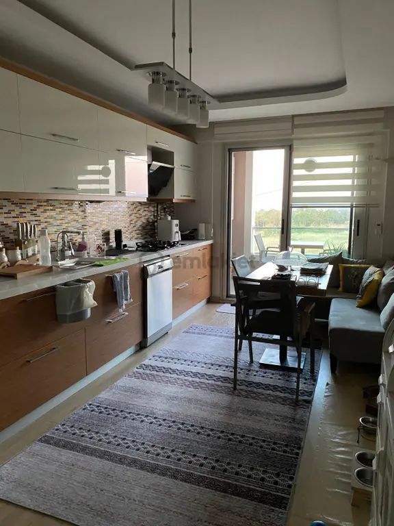 Koyuncu Group Tan Gaziemirde Site İçinde Geniş Ferah Satılık 4+1 Daire 2