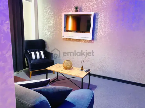 Karşıyaka Çarşı /günlük Kiralık Lüks Süit Daireler 1