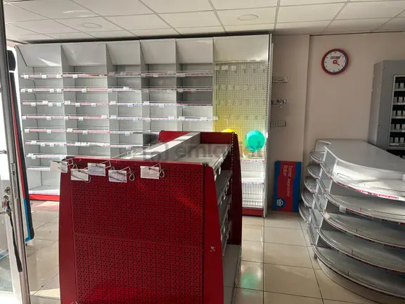 Bursa Kılıç Tan Bağlaraltı Cadde Üstü Kiralık 50m2 Dükkan Mağaza 2