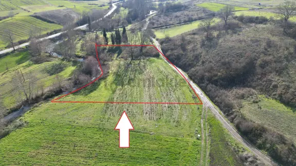 Kocaeli Karamürsel Kızderbent 3439 M2 %5 İmarlı Satılık Tarla 1